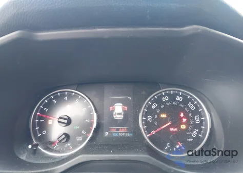 2021 Toyota Rav4 Xle из США, поврежденный, VIN 2T3W1RFV1MW172702